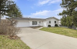 5 Yorktown Circle, Madison, WI 53711
