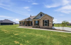136 Hillview Trail, Decatur, TX 76234