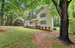2800 Carrie Drive NW, Kennesaw, GA 30144