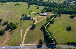 491 Navajo Road, Whitesboro, TX 76273