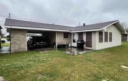 1748 Acadian Dr, Houma, LA 70363