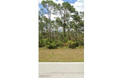 13116 Chamberlain Boulevard, Port Charlotte, FL 33953