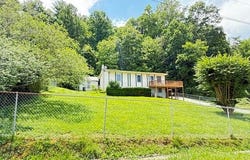 123 Powers Loop, Oakdale, TN 37829