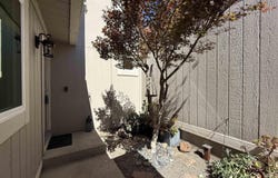 6451 Parklane Plz, Martinez, CA 94553