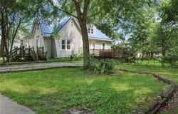 605 Fairground Avenue, Higginsville, MO 64037