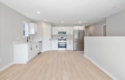 608 Wallgate Avenue, Waterloo, IA 50701