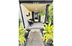 2441 Broadlawn Dr, St Clair, PA 15241