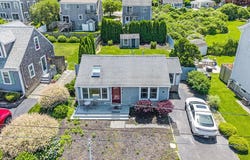 2 Feake Avenue, Sandwich, MA 02563