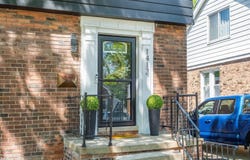 1412 Brys Drive, Grosse Pointe Woods, MI 48236