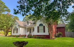 1370 Dan St., Prentiss, MS 39474