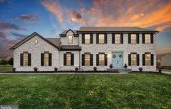 1201 FALLS GROVE LANE, YORK, PA 17404