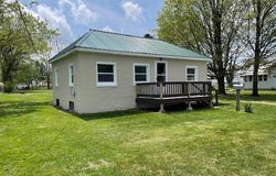 78 Taylor Street, Quincy, MI 49082