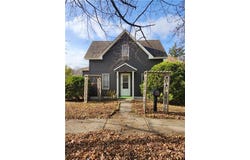 215 Gillis Avenue NE, Brainerd, MN 56401