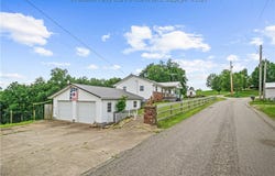 733 DIVIDE RIDGE Road, Given, WV 25245