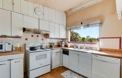 8939 Oswego Street, Sunland, CA 91040