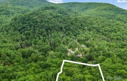 999 Bearwallow Mountain Road, Hendersonville, NC 28792