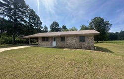 2363 W 77 Highway, Atlanta, TX 75551