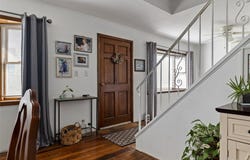 190 Cottage Boulevard, Hicksville, NY 11801