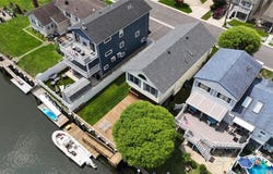 15 West Boulevard, East Rockaway, NY 11518