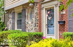 28 Hampton, Grosse Pointe Shores, MI 48236