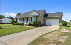 61 Beasley Estates Drive, Benson, NC 27504