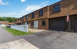 944 Wadsworth Road unit: I-3, Medina, OH 44256