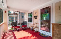 1558 Roycroft Avenue, Lakewood, OH 44107