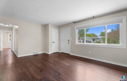1716 S Olive Dr Dr, Sioux Falls, SD 57103