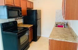 228 Middletown Square, Louisville, KY 40243