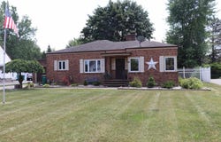 84 E Salzburg, Bay City, MI 48706