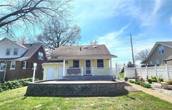 530 W Holmes, Chester, IL 62233