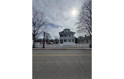 88 Maple Avenue, Barrington, RI 02806