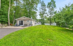 17 Reid Road, Douglas, MA 01516