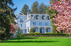 381 W Neck Road, Lloyd Harbor, NY 11743