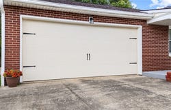 717 7th Street NE, North Canton, OH 44720