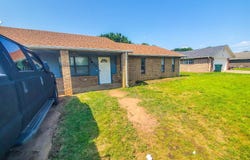922 W Chickasaw Ln, Stillwater, OK 74075