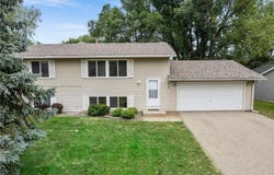 2115 Cliffview Drive, Eagan, MN 55122