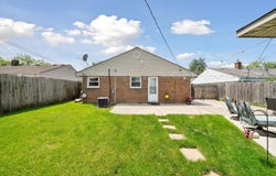 18711 Koester Street, Riverview, MI 48193