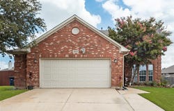 8824 Fayetteville Drive, Fort Worth, TX 76244