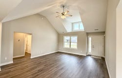 2403 Chandler Way, Auburn, IN 46706