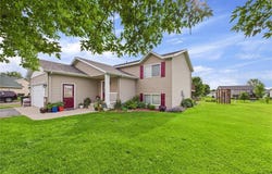 810 Deerberry Court, Albany, MN 56307