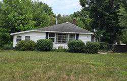 512 Green Street, Dowagiac, MI 49047
