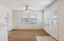 654 Centre Court SW, Vero Beach, FL 32962
