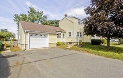 26 Beaudry Ave, Chicopee, MA 01020