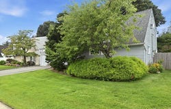 64 Bridle Lane, Hicksville, NY 11801