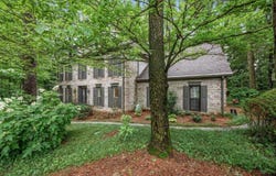 8225 BEEKMAN Pl, Germantown, TN 38139