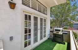 3946 La Jolla Village Dr, La Jolla, CA 92037