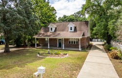 367 Okaloosa Avenue, Valparaiso, FL 32580