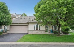 1118 Crystal Place W, Chaska, MN 55318