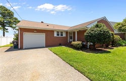 103 York Point Drive, Seaford, VA 23696